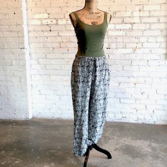 No Bounderies pull-up joggers. Rayon. Sz LARGE - Picture 1 of 8